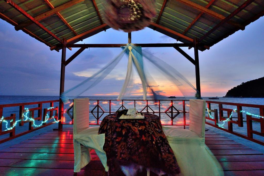 Sari Pacifica Resort & Spa, Lang Tengah Esterno foto